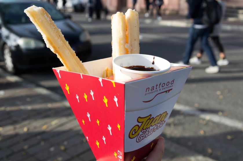 Churros con cioccolata calda