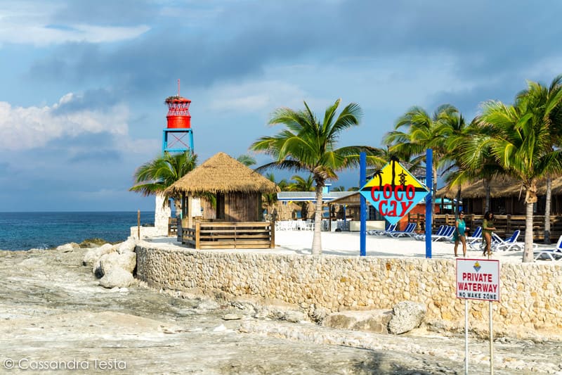 Arrivo a Cococay