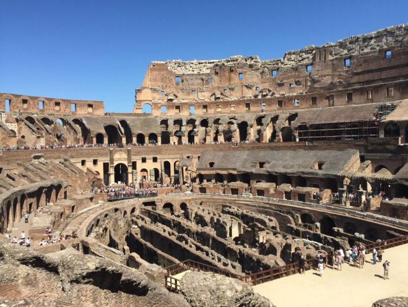 Interno del Colosseo