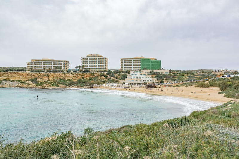 Golden Bay, Malta