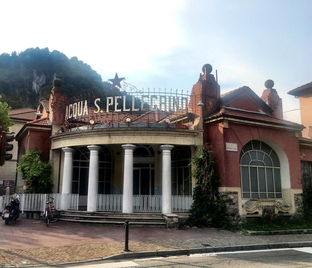 Acqua San Pellegrino edificio fonte storica
