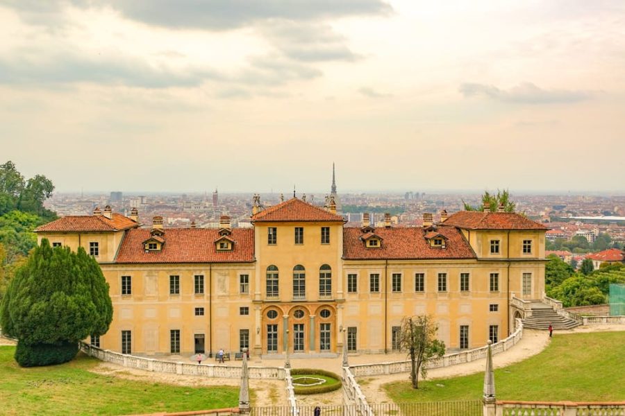 Vista sulla città di Torino dai Giardini di Villa della Regina