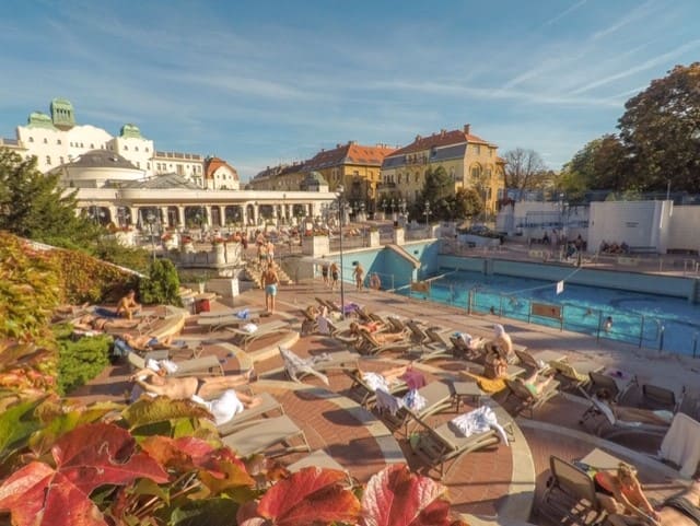 Piscina esterna Terme di Gellert