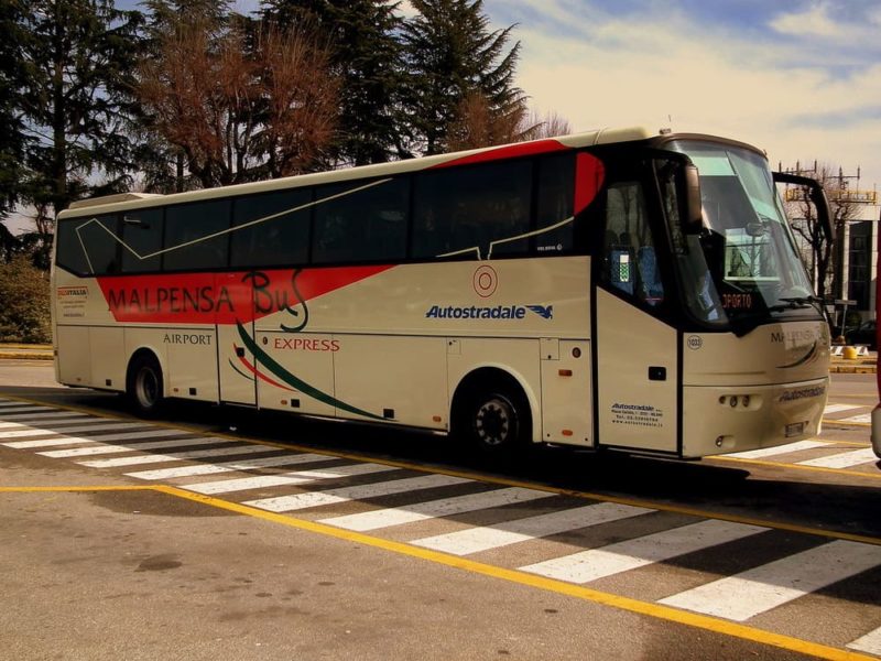 Bus per Milano dagli aeroporti
