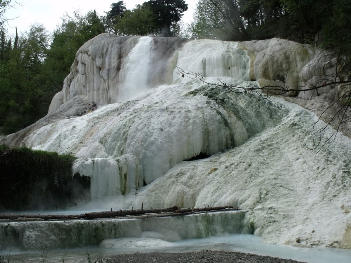 Bagni San Filippo Balena Fosso Bianco