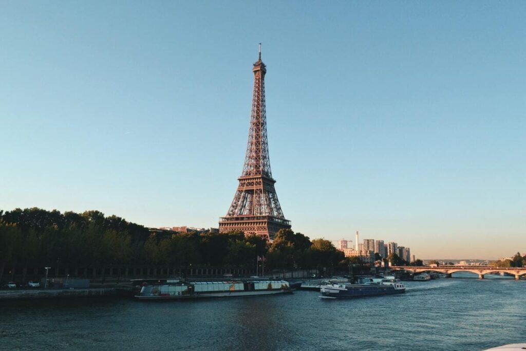 Parigi Tour Eiffel