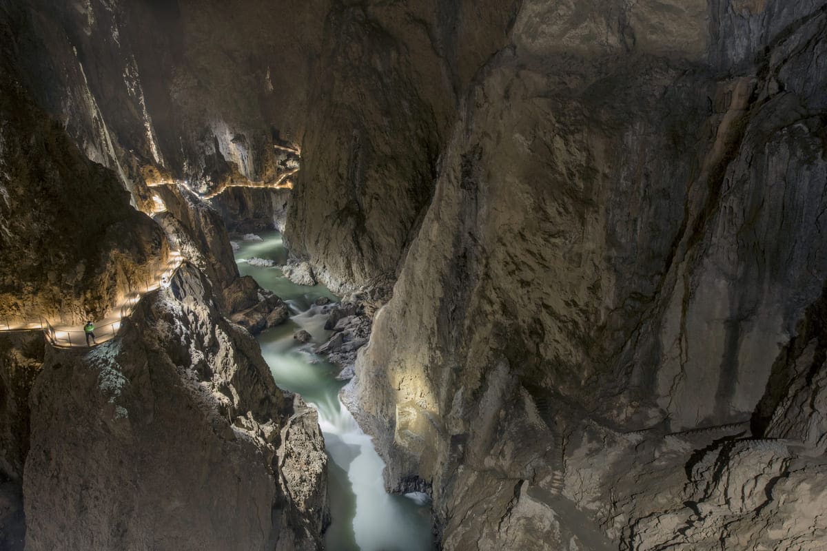 Grotte di San Canziano