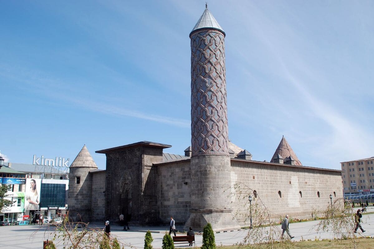 Yakutiye Medrese