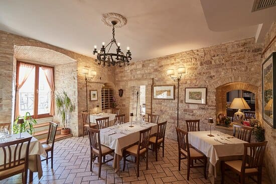 Taverna dei Consoli, Assisi