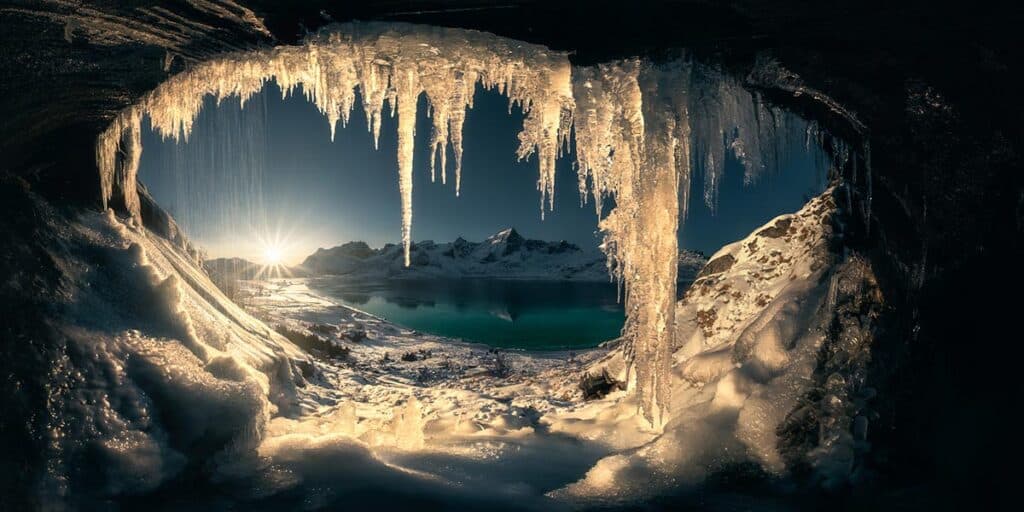 icy-eye