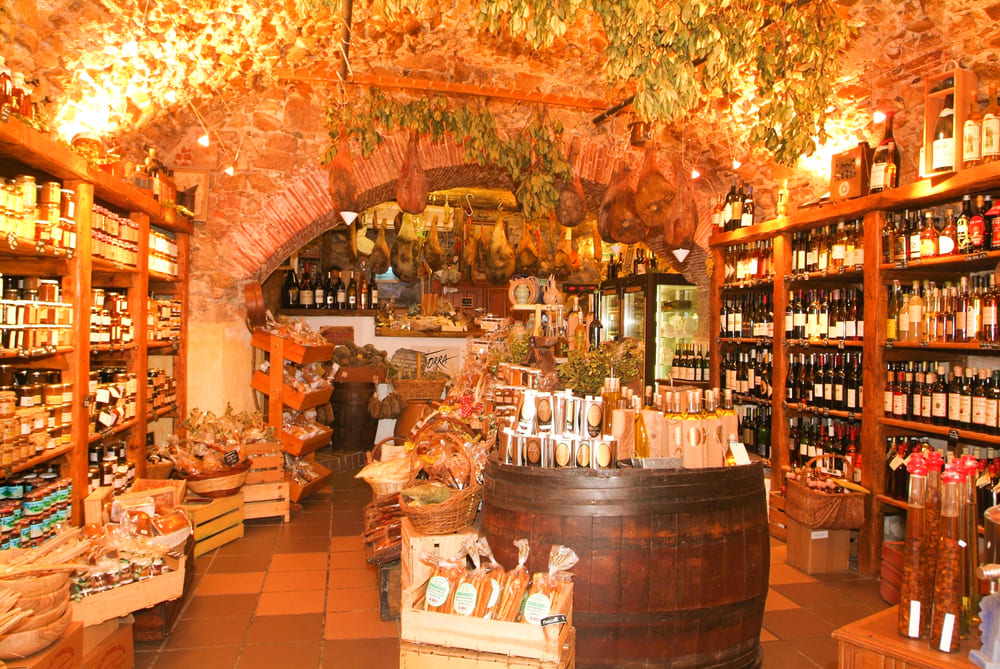 negozio-alimentari-sartene-corsica