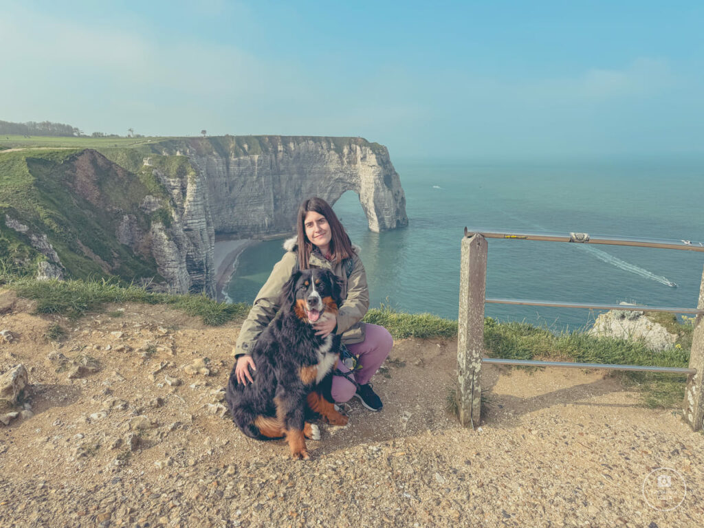 io-paloma-etretat